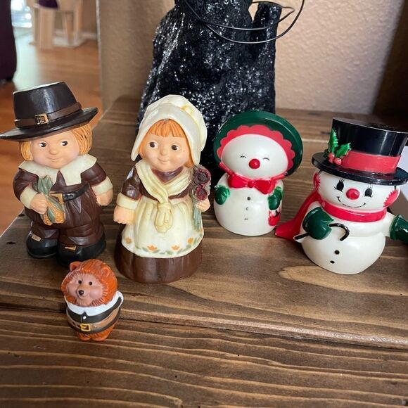 Hallmark Vintage Pilgrim and Snowmen Salt and Pepper Shakers - Picture 6 of 8